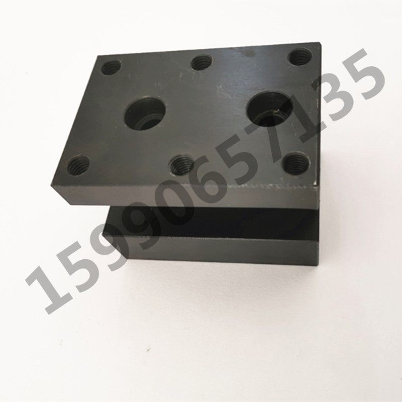 数控车床配件70宽双排排刀架座仪表车床刀架排刀座机床附件45号钢