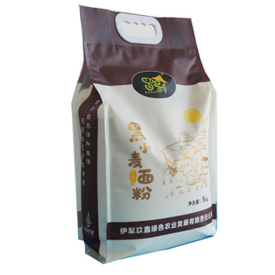 新疆尼勒克罗哥通用黑小麦面粉 5kg全麦粉包装 营养健康 伊犁直发