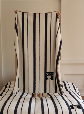 花时间生活简约条纹雪地小狗牛奶绒毛毯撞色沙发盖毯保暖午睡毯子