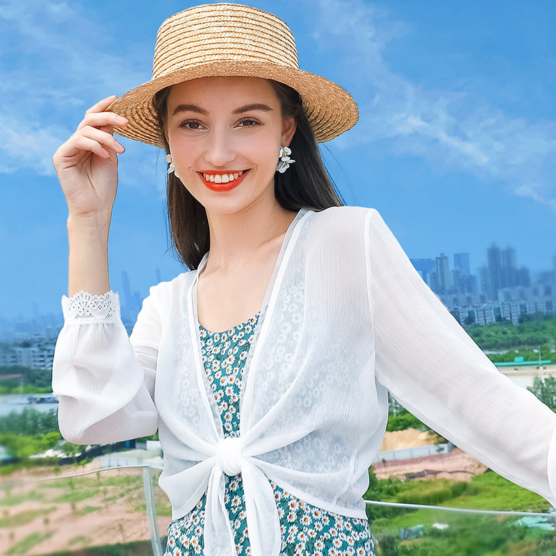 雪纺衫女披肩配裙子2026春夏新款外搭开衫薄款小外套长袖罩衫上衣