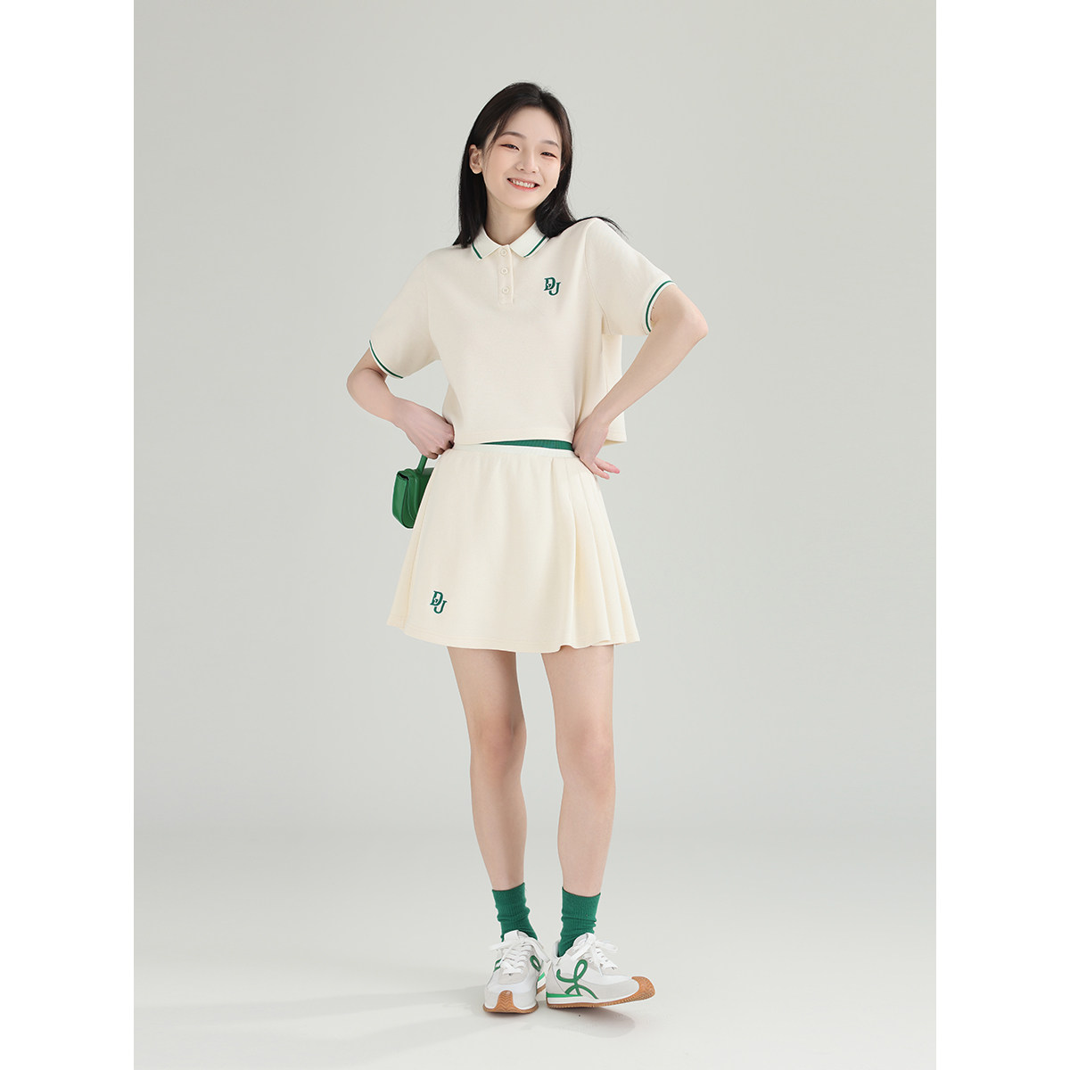 DESSUU 2024 여름 대학 스타일 반팔 폴로 옷깃 짧은 티셔츠 스커트 정장 여성용 투피스 세트