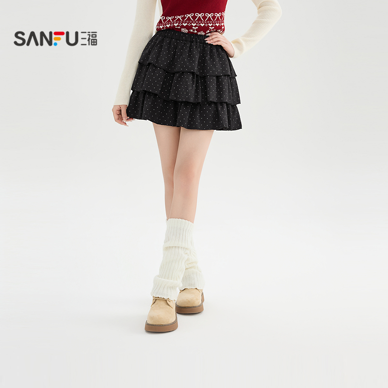 三福短裙2025冬季波点A字蛋糕裙防走光内衬裙子女装513718