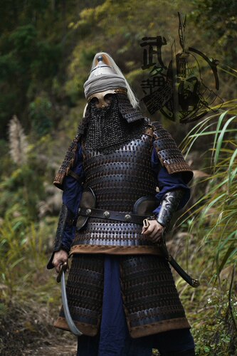 武备寺中亚甲胄 花拉子模札甲 中亚盔甲 哈萨克盔甲 少数民族盔甲