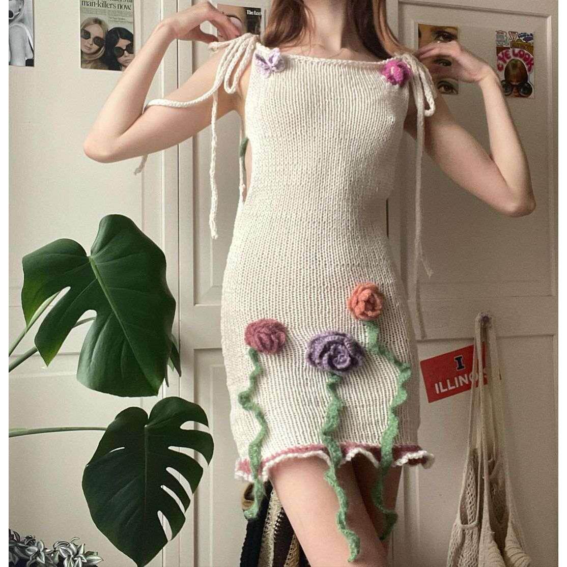 速卖通跨境女装夏季欧美系带时尚花朵针织吊带短款性感露背连衣裙