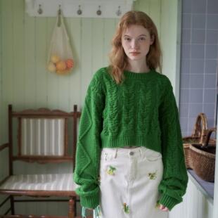 星山袋 套头毛衣圆领绞花羊毛宽松高级感针织洋气25秋新 绿色短款