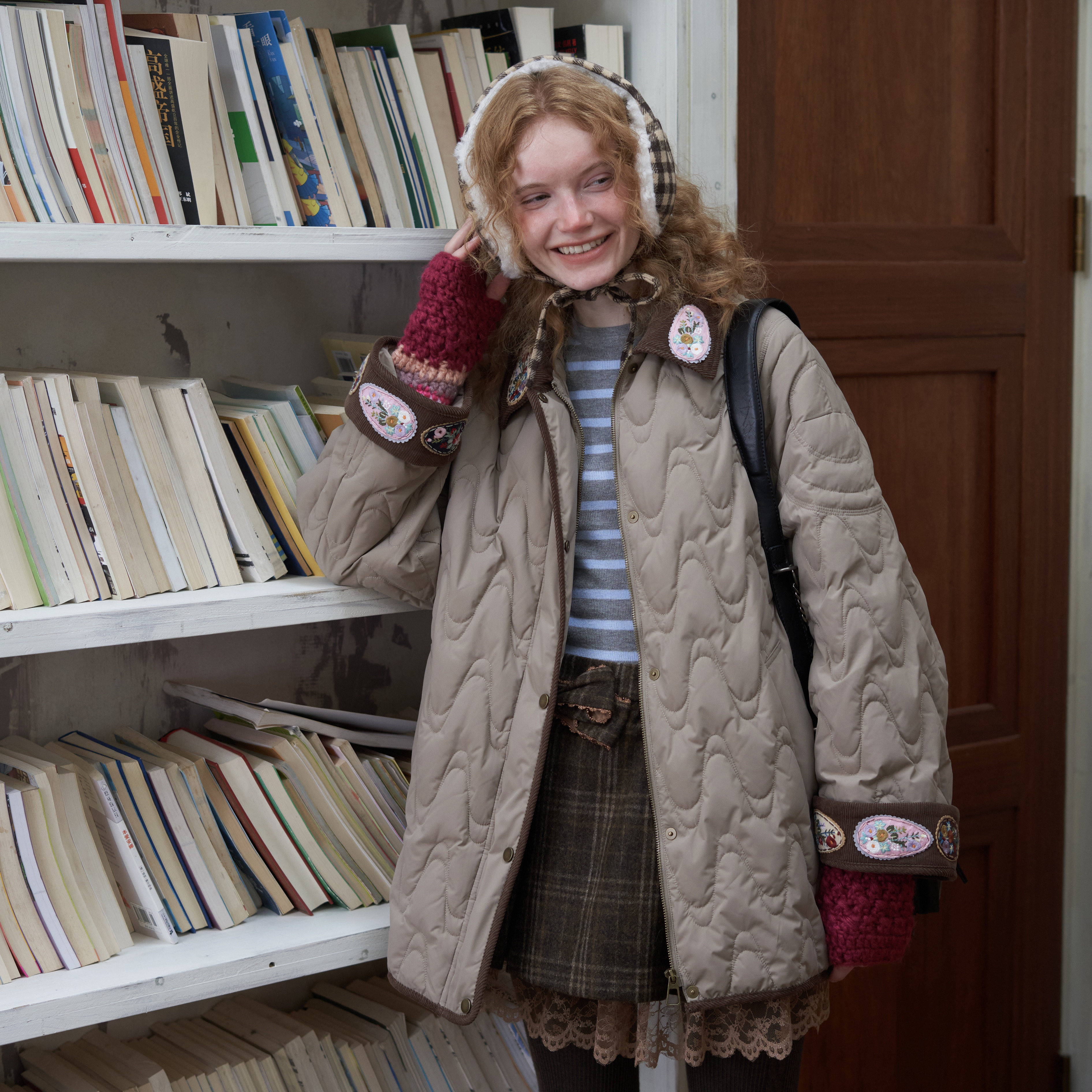 星山袋 复古巴恩风羽绒服 民族刺绣重工90白鸭绒翻领外套高级感,女装/女士精品,羽绒服,淘宝优惠券,粉丝福利购,淘宝优惠卷