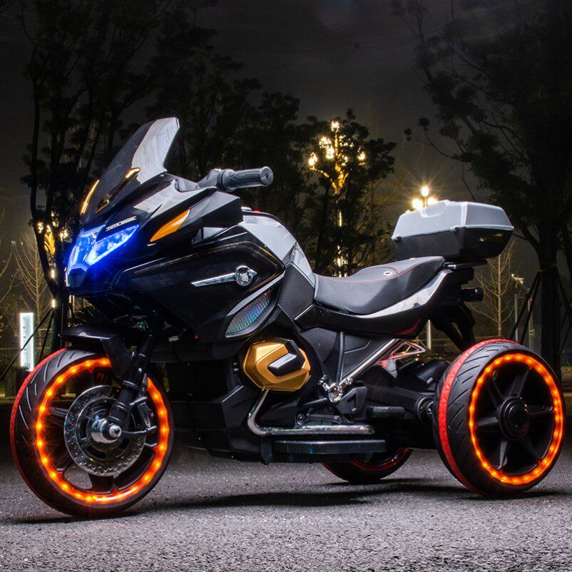 儿童电动摩托车三轮车带遥控男孩女孩宝宝可坐人玩具车电瓶车大号