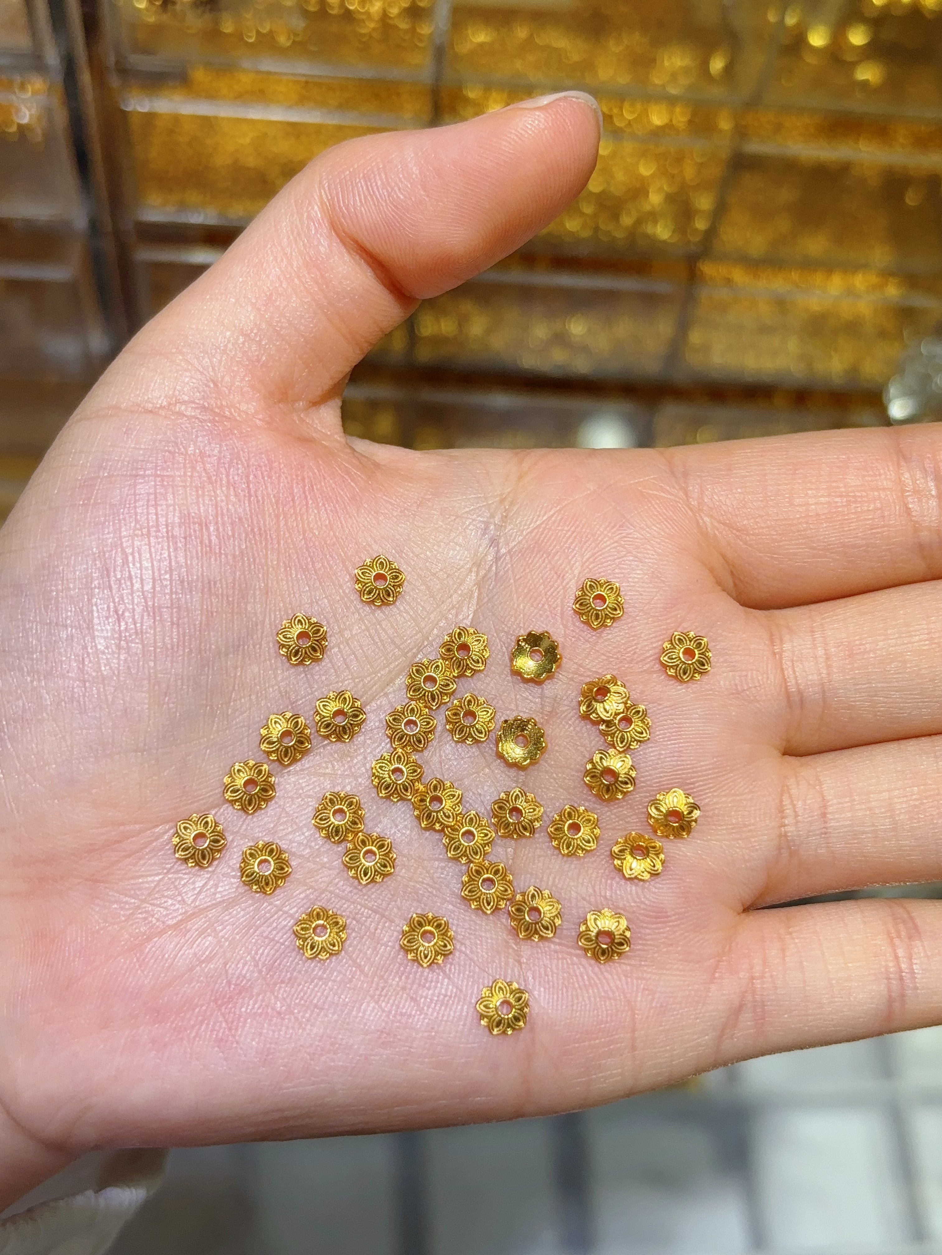 5.3mm五瓣花花托1g（一克大约7个）图片