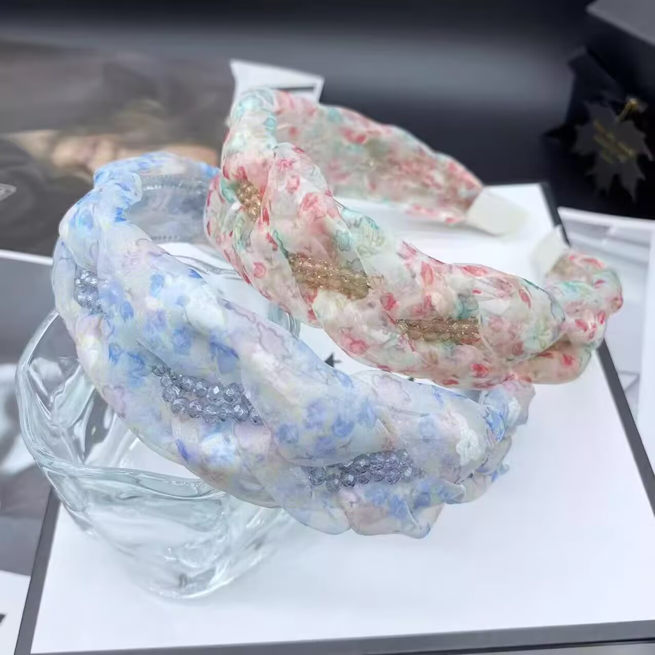 夏季带齿头箍发饰时尚轻奢气质百搭编织韩版宽边发箍复古彩色网纱