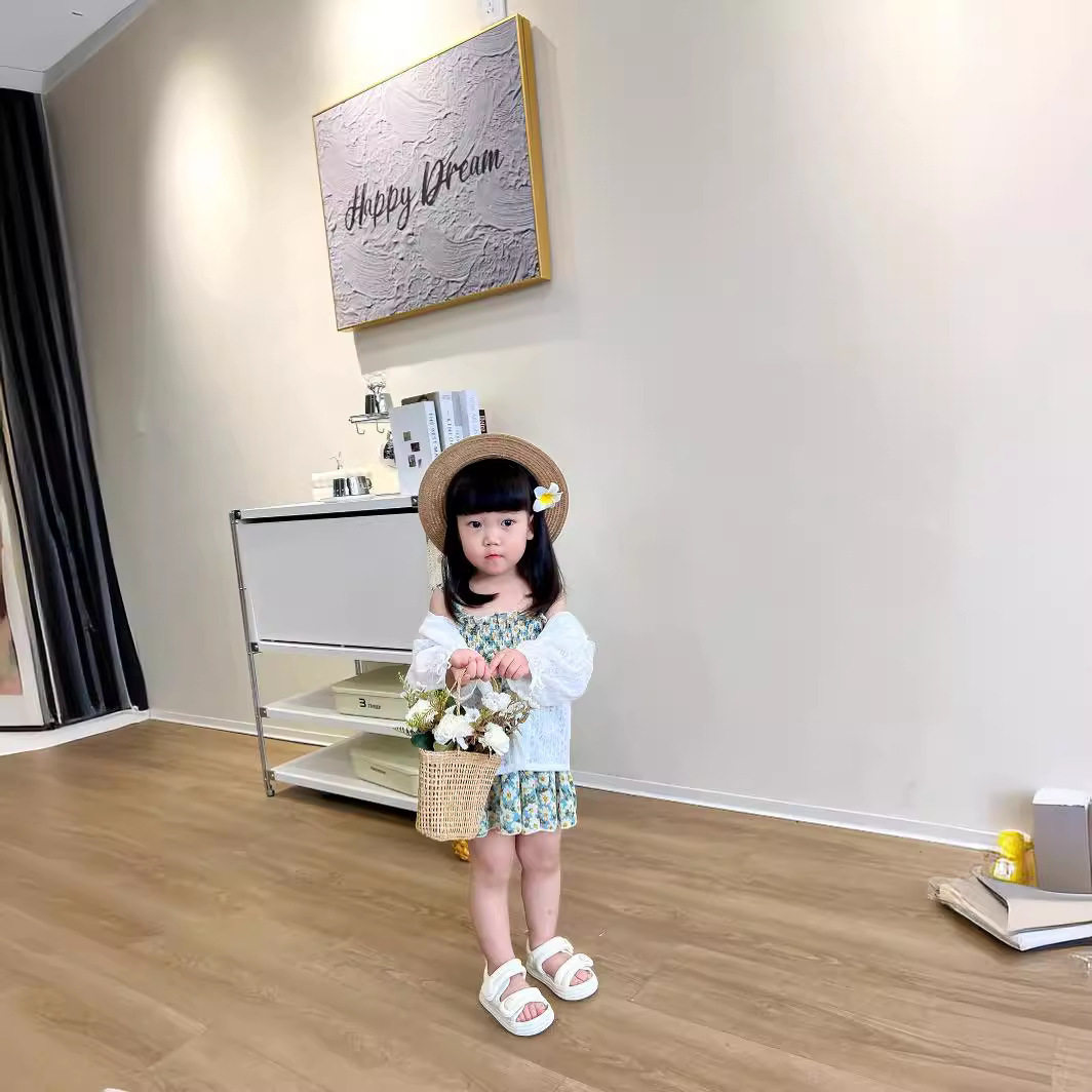 男女童外套薄款防晒衣春夏装儿童宝宝透气童装花朵连帽空调衫爆款