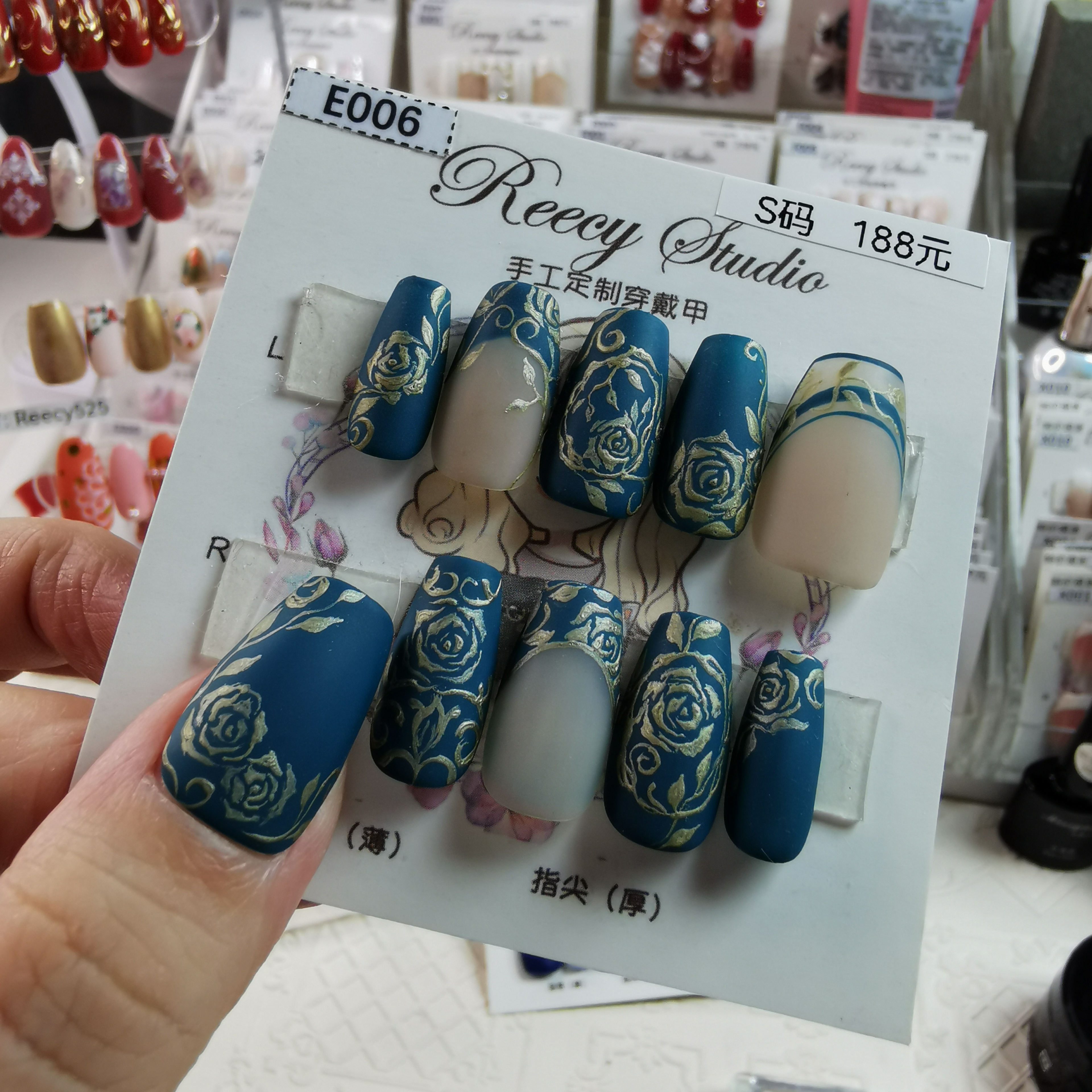 【Reecy手工穿戴甲】 E006 复古奢华法式手绘玫瑰手工穿戴甲