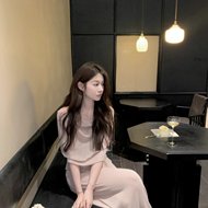 韩系松驰感穿搭套装裙女夏季纯欲荡领一字肩上衣高腰半身裙两件套