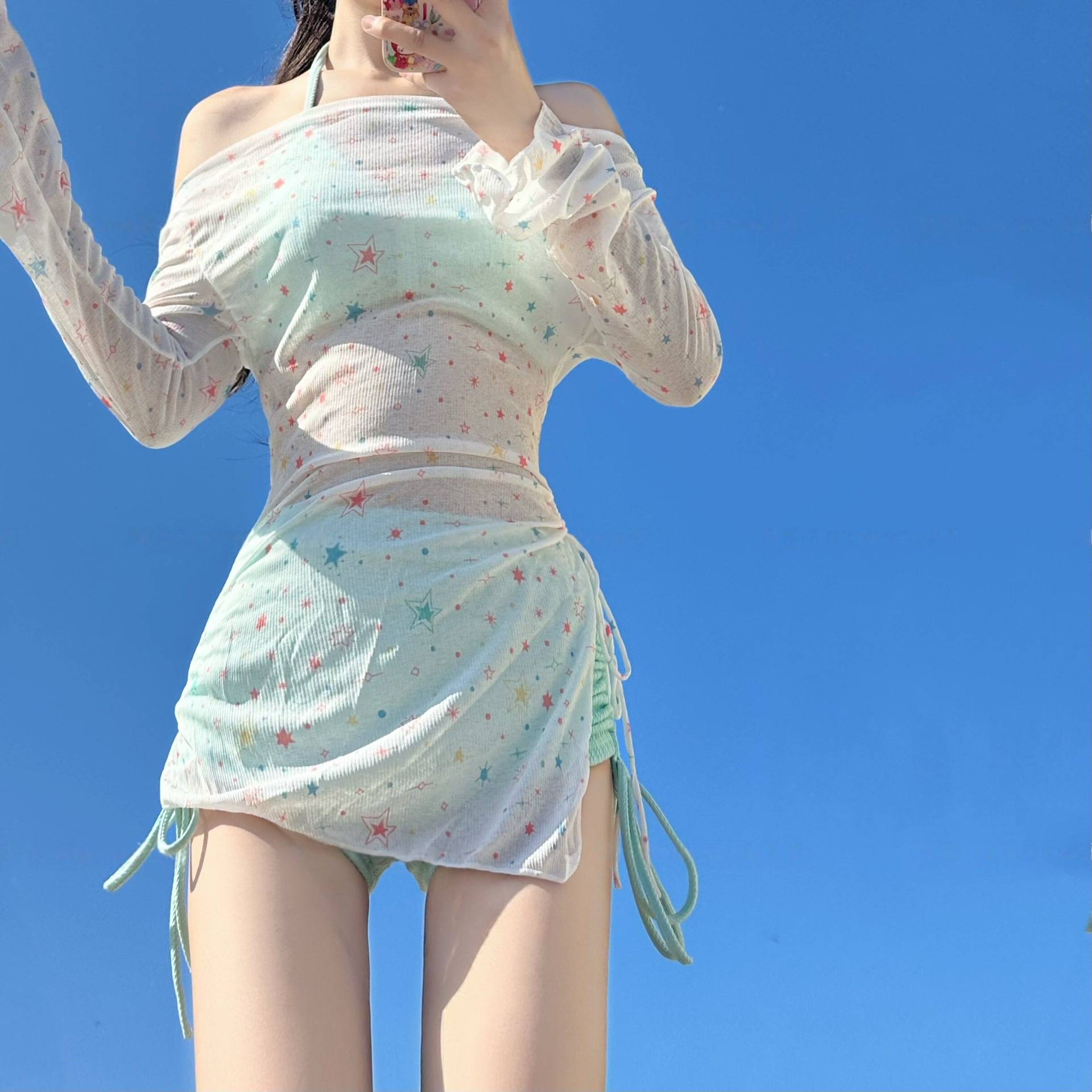 泳衣女比基尼分体高级感罩衫防晒三件套性感小胸平角海边温泉度假