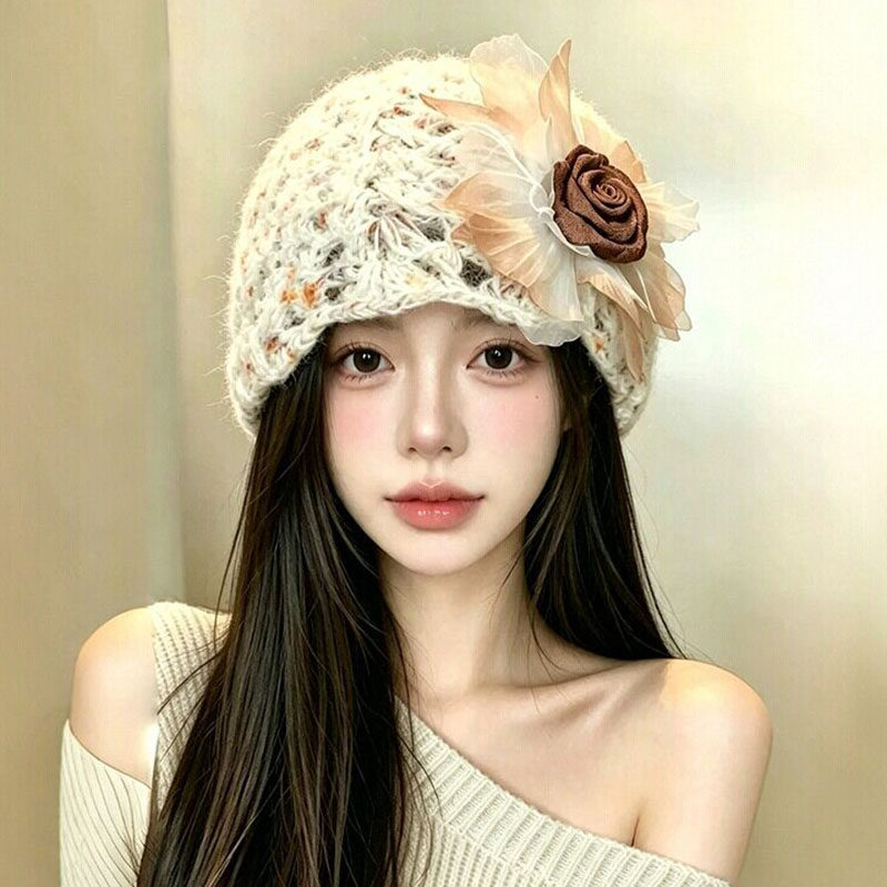 秋冬女立体花朵镂空显脸小针织帽