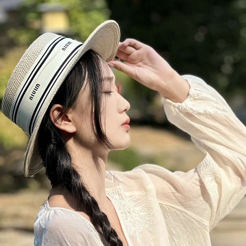 法式小香字母平顶遮阳草帽女