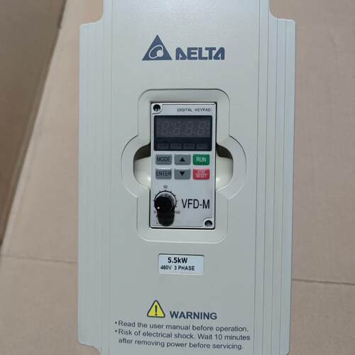 VFD055M43A 变频器 5.5kw 380v 台达工控调速装置议价维修