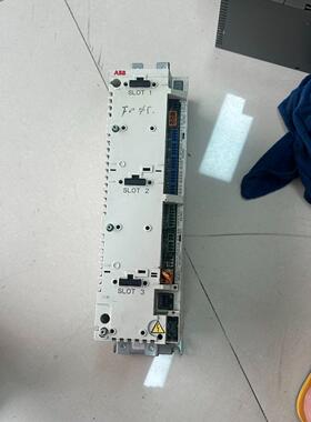 ACSM1-04AM-04A0-4 ABB变频器 1.5KW 工控自动化驱动设备议价维修