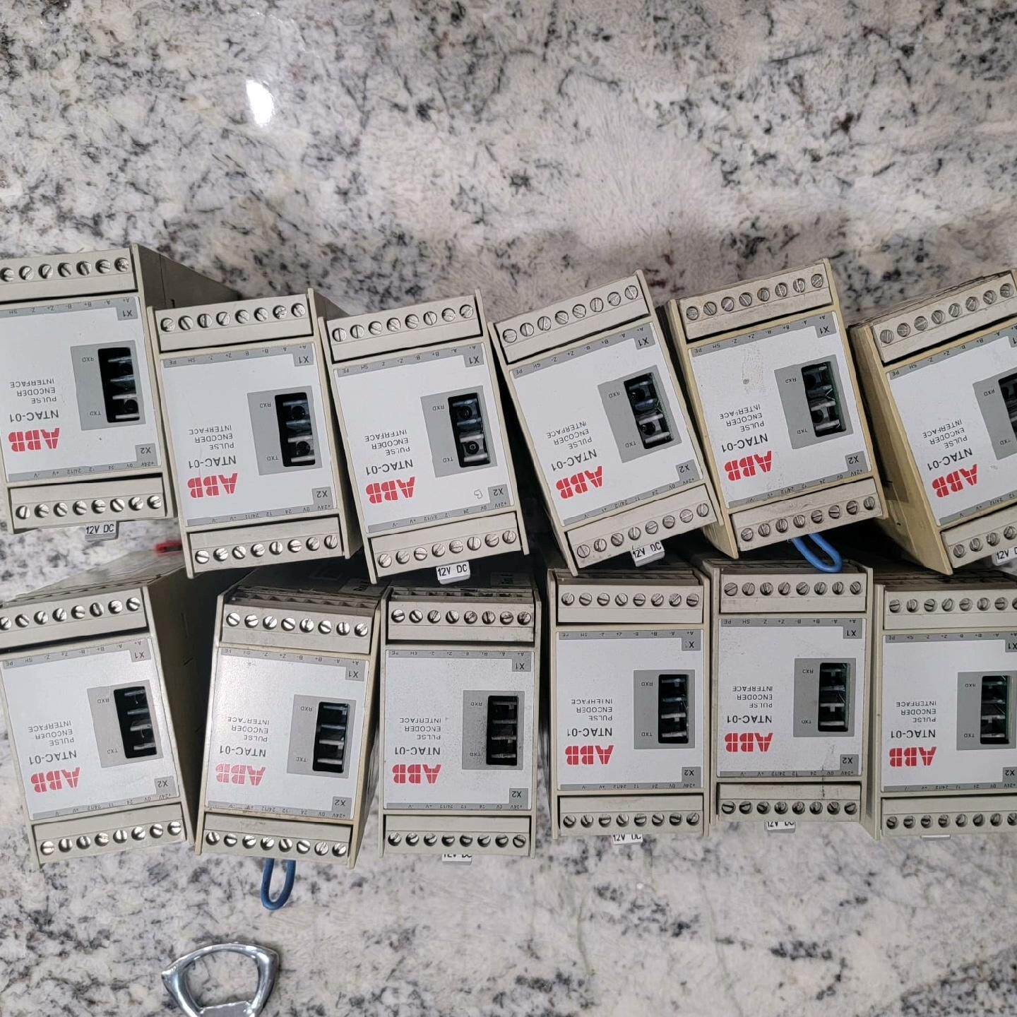NTAC-01 ABB 脉冲编码器接口模块 工控配件 欢迎议价议价维修