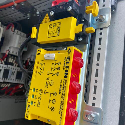 050DSL 050FC3C elfin装置 工控自动化配件 工业控制模块议价维修