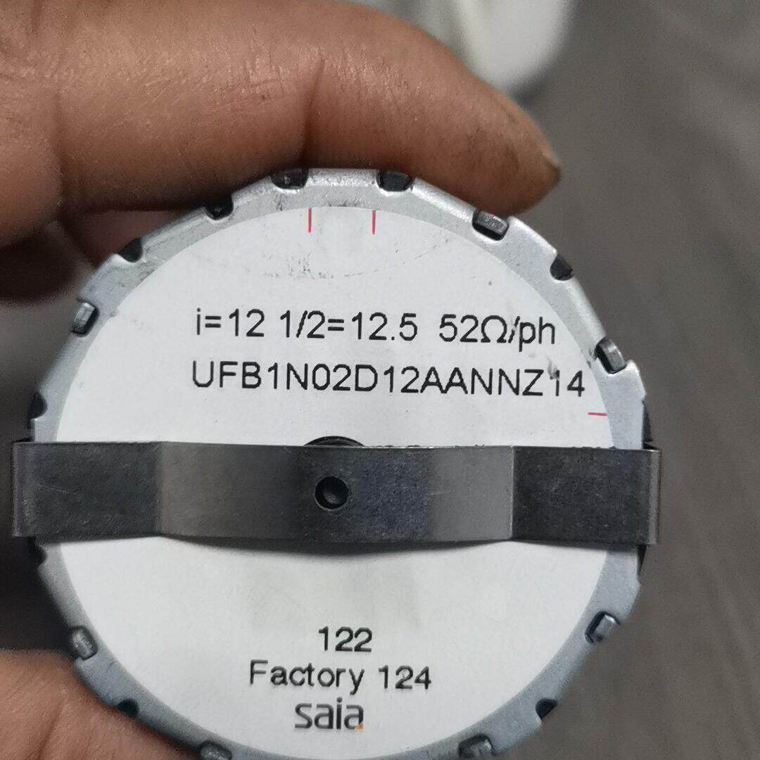UFB1N02D12AANNZ14 SAIA减速电机 工业级 i=12.5 52Ω/ph议价维修 - 实物图
