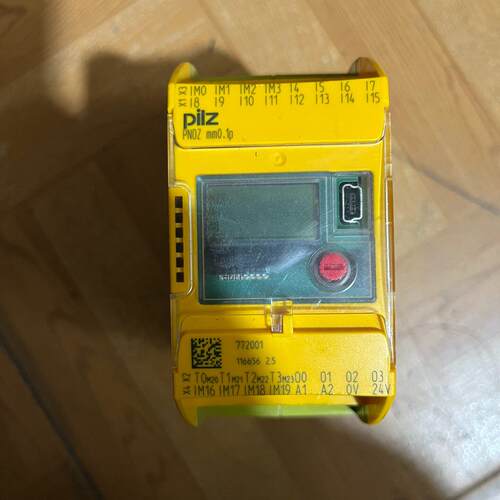 772001 皮尔兹安全继电器 PNOZ mm0.1p工控模块议价维修