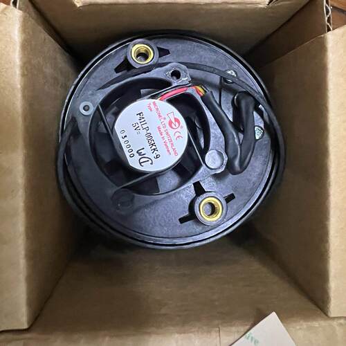 F41LP-005KK-9 5V直流散热风扇 工业设备配件议价维修