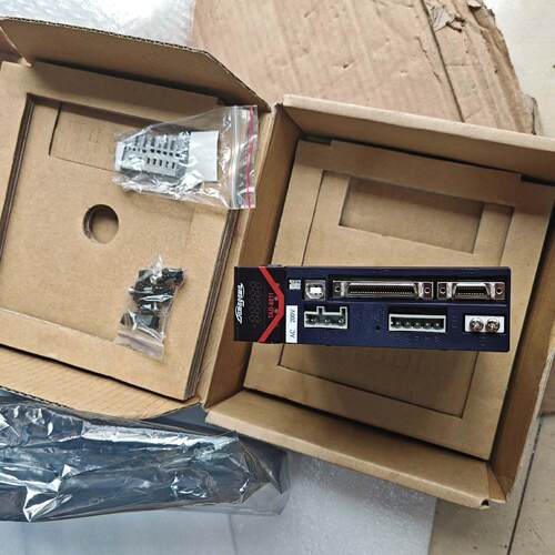 TAD8811 N3 多摩川伺服驱动器 控制器 工控自动化配件议价维修