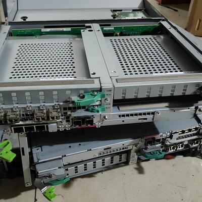 CA07555-D801 DX500 S3 Fujitsu 存储控制器议价维修