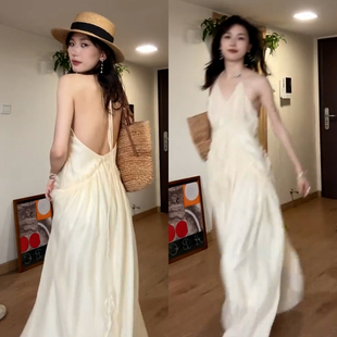 法式 性感露背海边度假长裙 纯欲风绝美挂脖吊带连衣裙夏季 2025新款