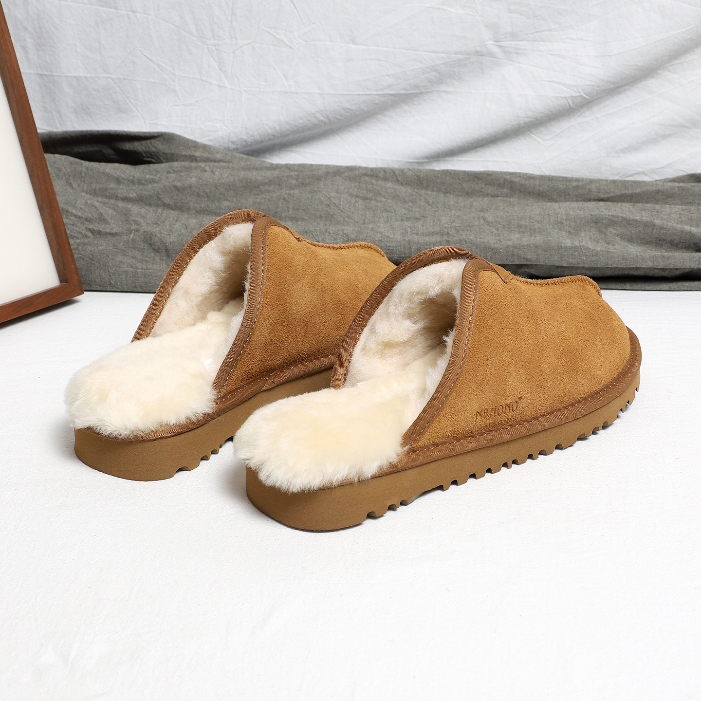 2025新款男士保暖包头拖鞋全羊毛