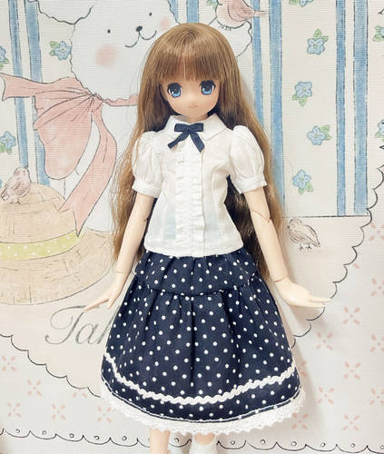 ob24 Azone特六blythe 日常风格娃衣可爱波点半身裙 短袖白衬衫