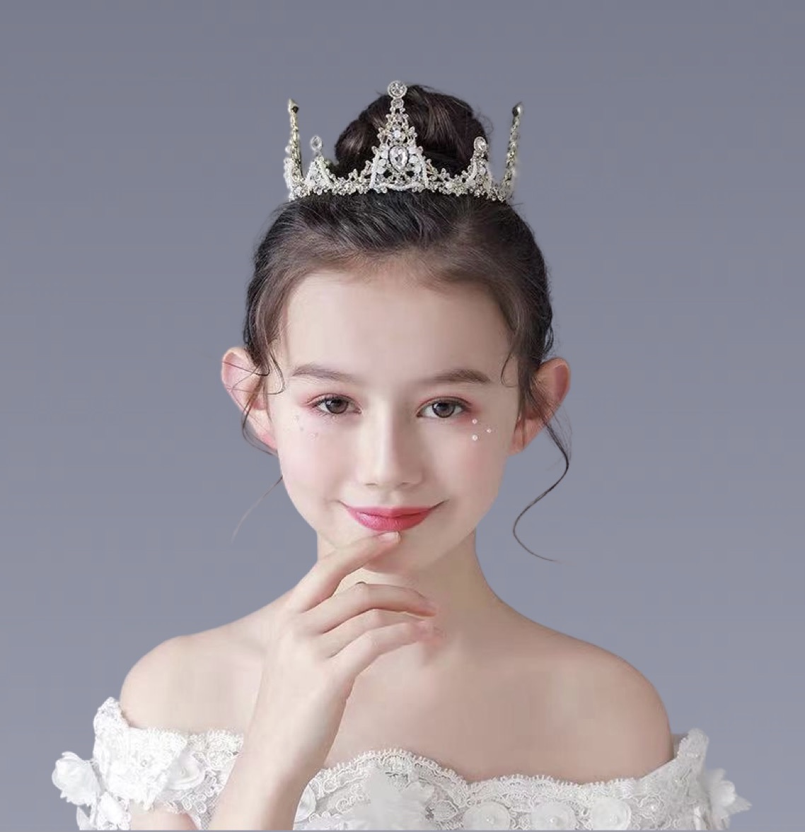 儿童皇冠头饰公主钢琴钢琴演出