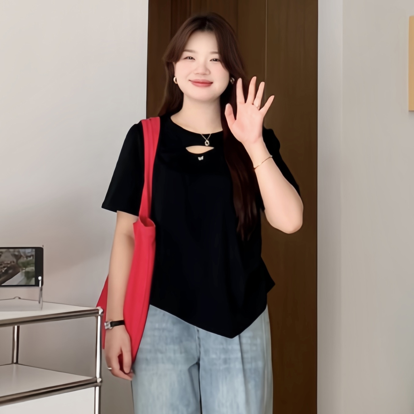 微胖的喵喵 大码女装mm夏季显瘦收腰镂空短袖t恤正肩遮肚上衣4122
