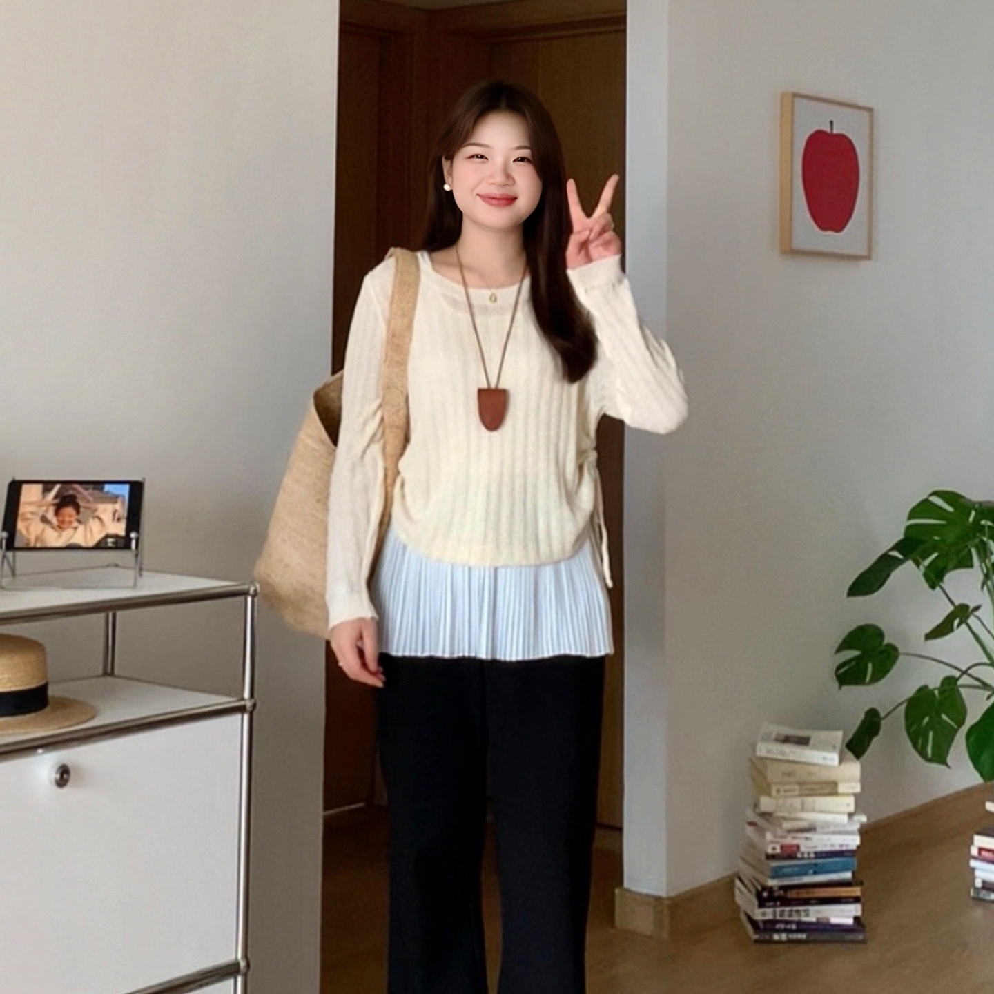 大码百褶摆背心针织衫上衣套装女