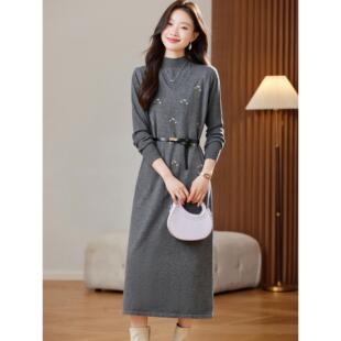 MONLOUVE长款刺绣马甲搭配半高领打底衫两件套贵夫人秋冬洋气一整