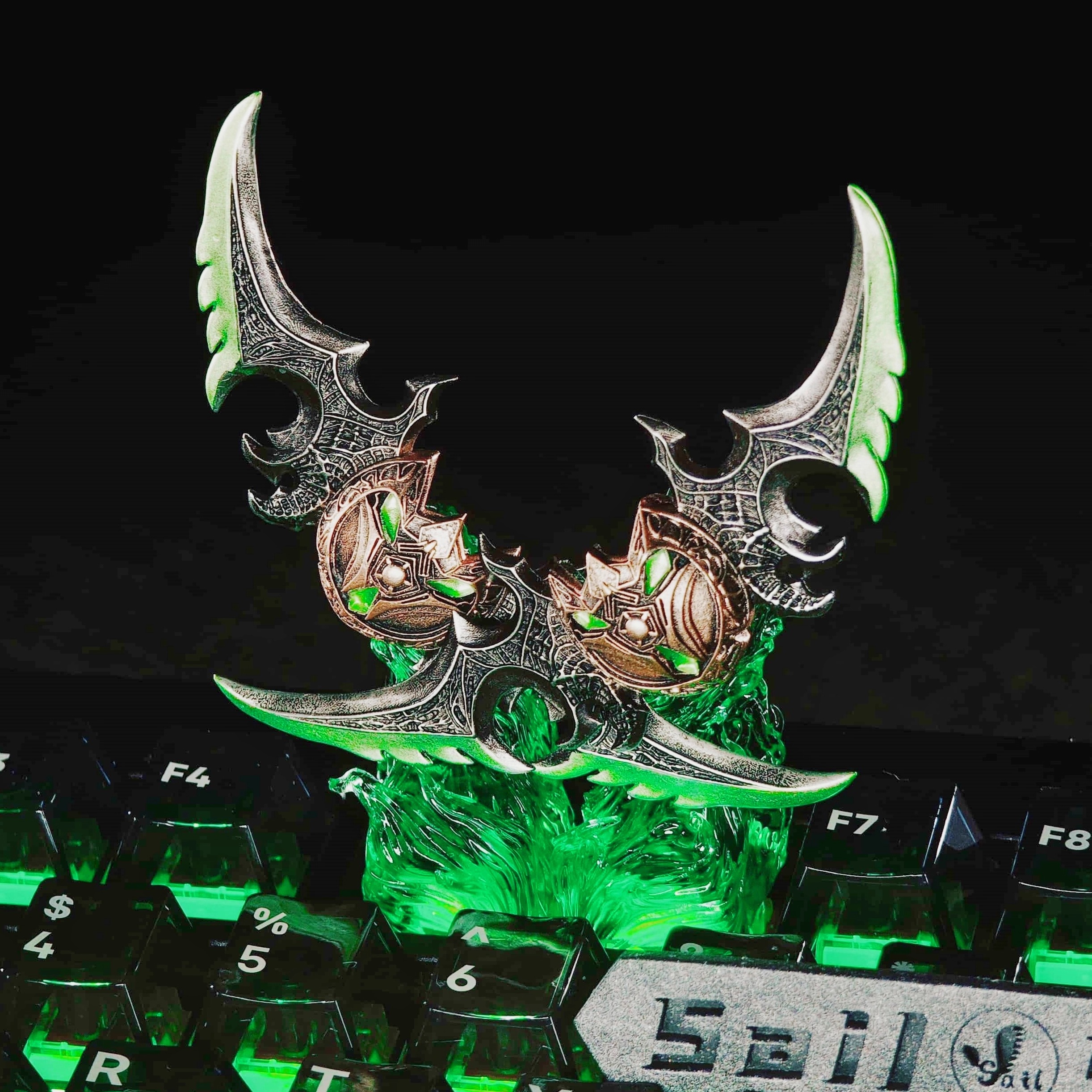 魔兽世界周边原创个性键帽埃辛诺斯战刃伊利丹武蛋刀创意键帽礼物