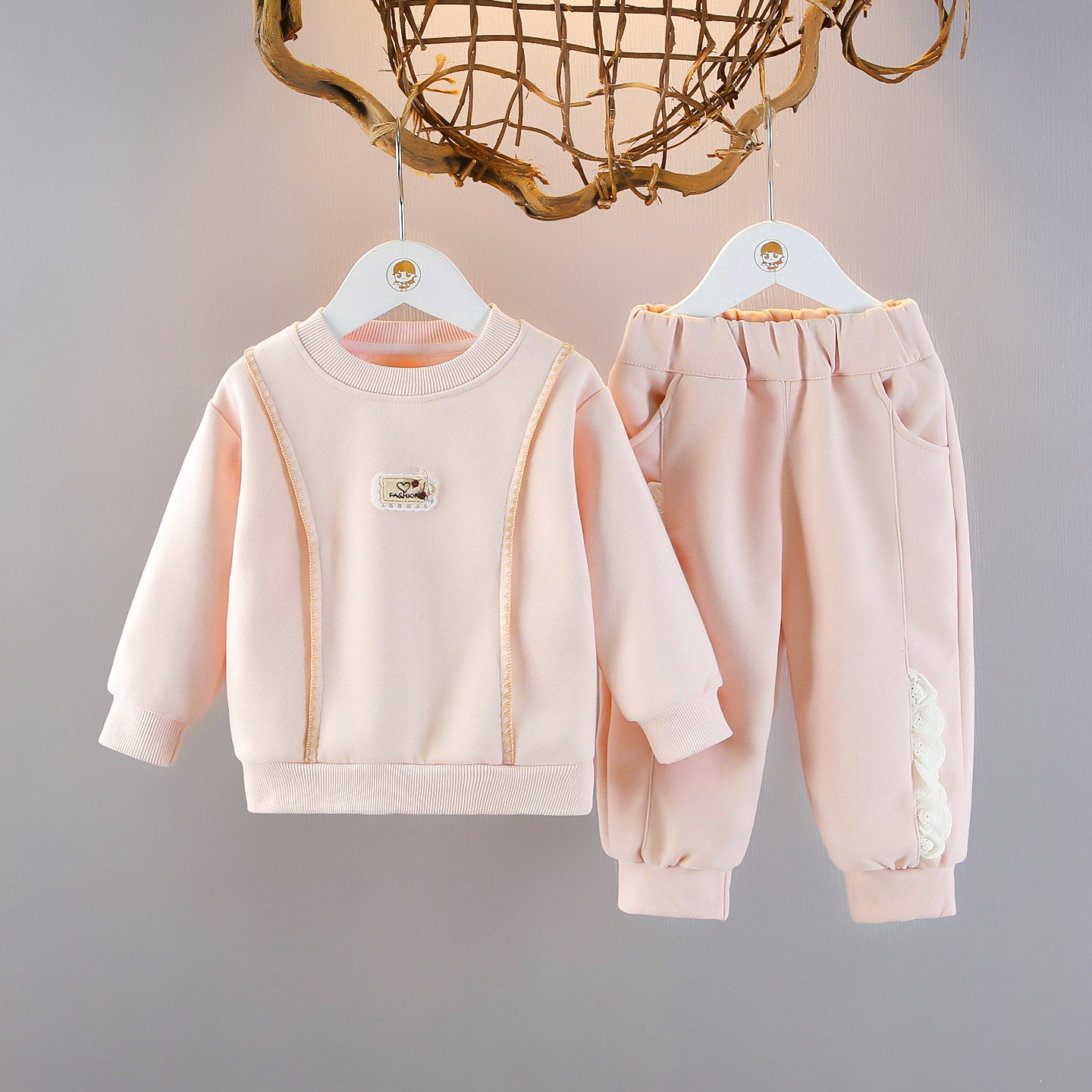 2026春季新款女宝宝长袖卫衣套装女童春秋洋气运动两件套儿童衣服