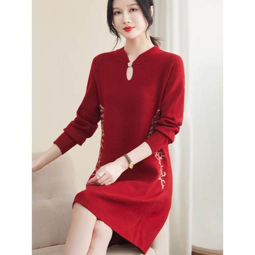 妈妈装针织连衣裙中长款旗袍领上衣2024秋装中老年女士气质毛衣裙