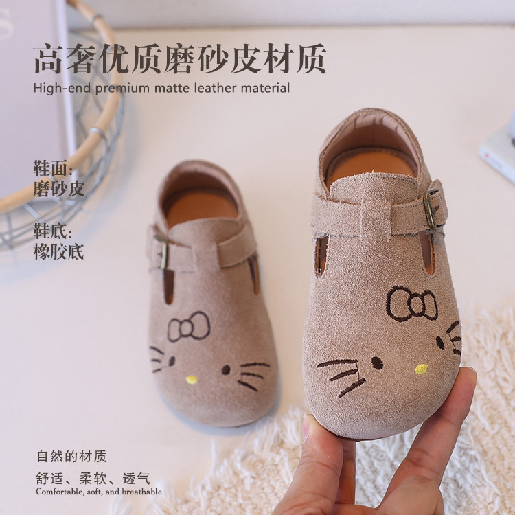 春秋新款女童可爱卡通猫咪磨砂皮鞋全包勃肯鞋女宝宝软底舒适单鞋图片