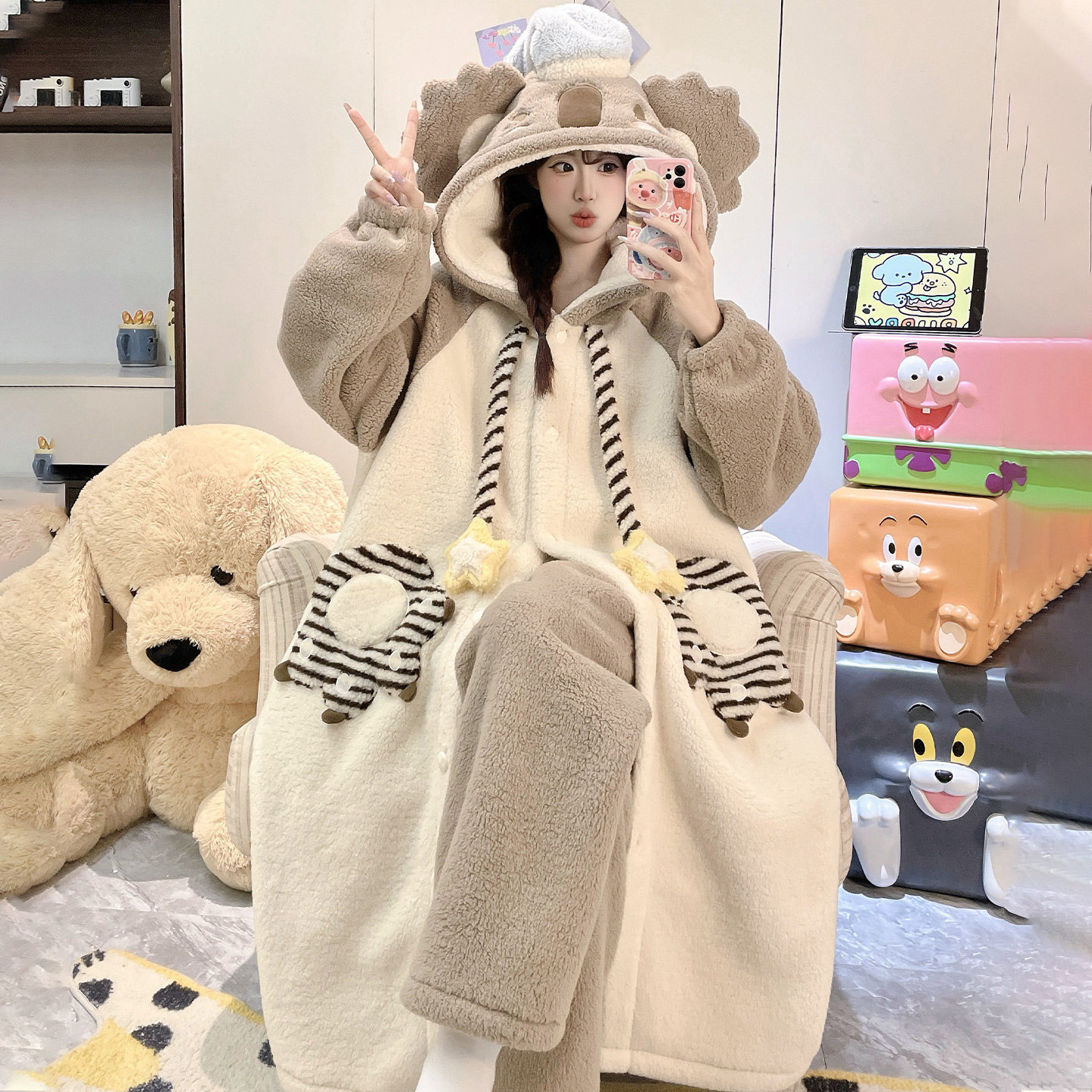 可爱连帽珊瑚绒少女冬天加厚睡袍