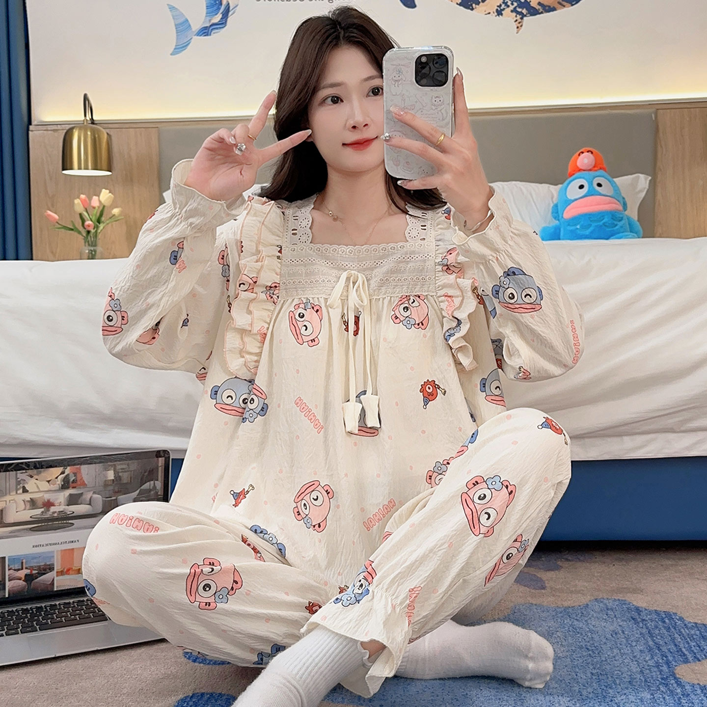 带胸垫女春秋云朵棉长袖卡通睡衣