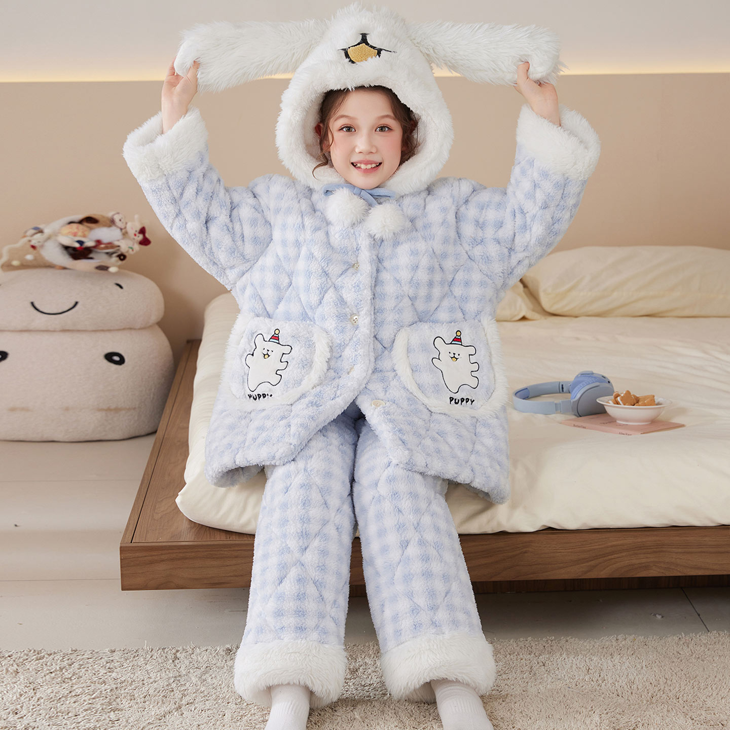 女童冬季三层夹棉加厚连帽家居服