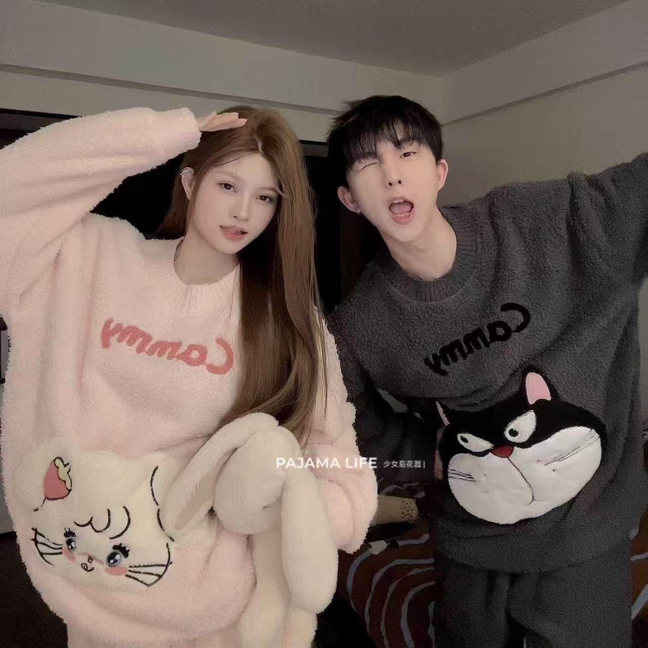 冬季新款可爱猫咪半边绒情侣睡衣长袖长裤珊瑚绒套装家居服可外穿,女装/女士精品,时尚套装,淘宝优惠券,粉丝福利购,淘宝优惠卷