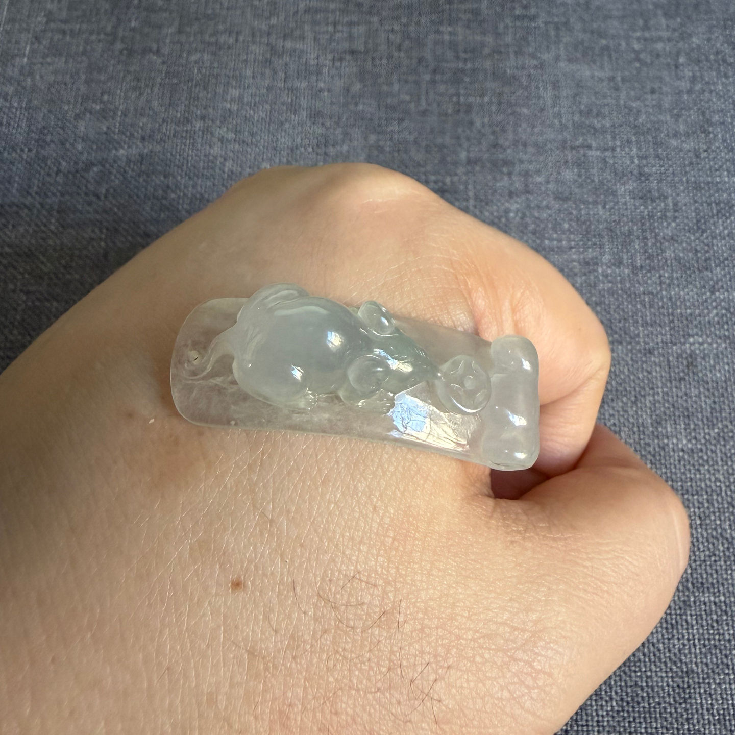 冰种招财鼠翡翠吊坠 天然缅甸A货属你有钱玉挂件 手排吊坠二用款