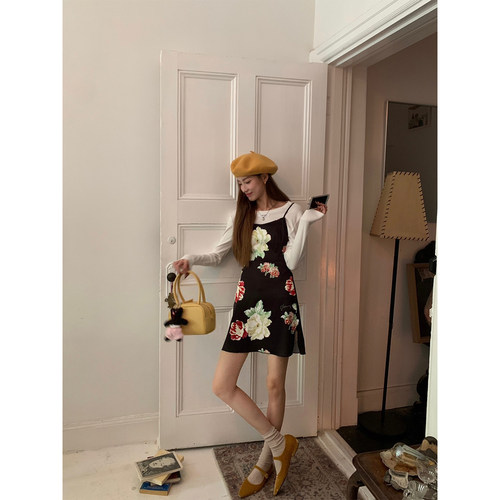 SourceWithU简约吊带连衣裙