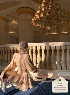 SourceWithU嘉芙列拉千金风3色绵羊毛刺绣蝴蝶结针织衫光感纱半裙