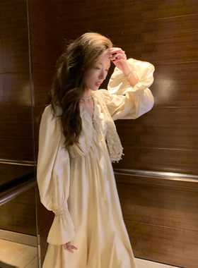 SourceWithU  法式香颂 2色连衣裙高级感系带v领喇叭袖仙女长裙