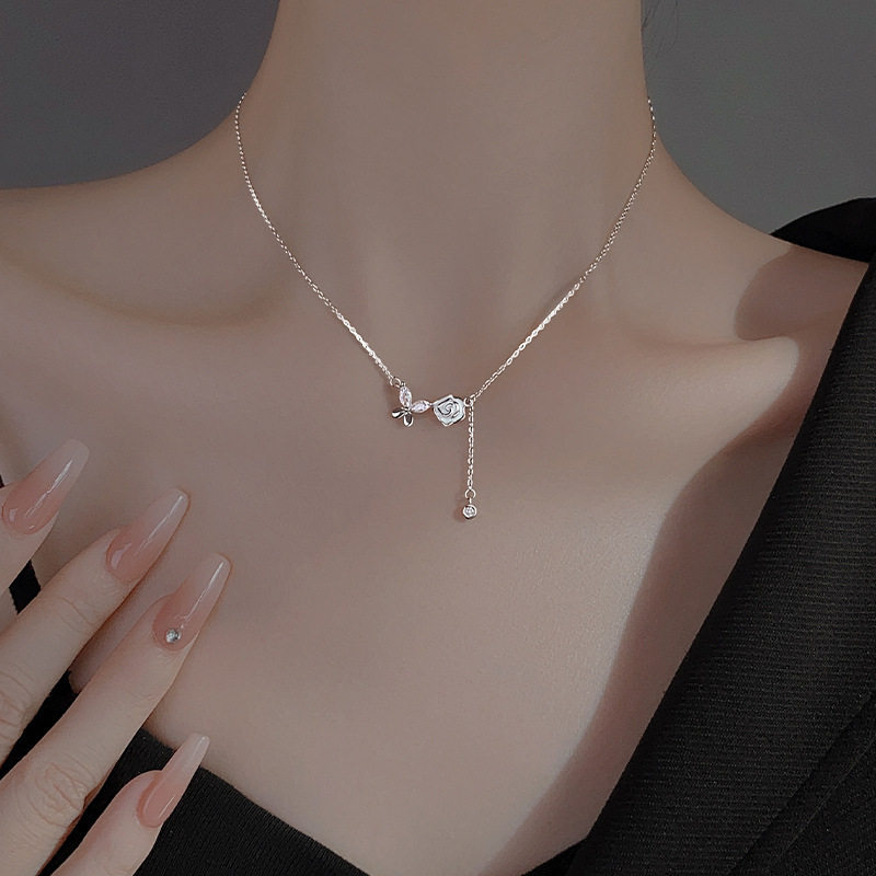 2025新款轻奢小众银饰项链女十字链蝴蝶吊坠锁骨链高级感,饰品/流行首饰/时尚饰品新,项链,淘宝优惠券,粉丝福利购,淘宝优惠卷