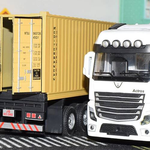 1:36 Diecast Alloy Truck Head Model Toy Container Truck Pull