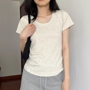 上衣打底 简约灰色美式 复古u领短袖 t恤女2025夏季 百搭纯色休闲修身